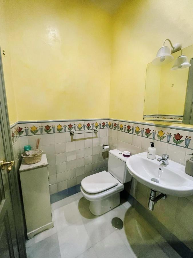 Carmona Center Apartment מראה חיצוני תמונה